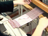 手織り